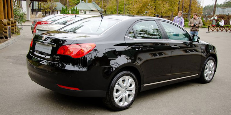 معایب ام جی 550